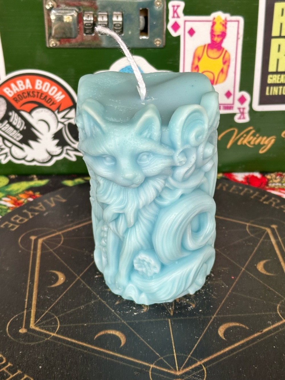 Blue Fox Candle – Hand Poured Spell Candle – Intuition, Calm, Clarity